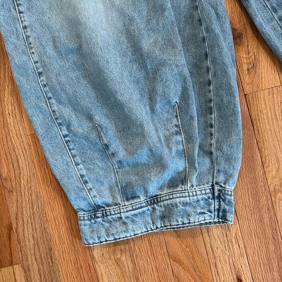 FREE PEOPLE WE THE FREE WOMENS OSLO PULL ON JEANS BAGGY FIT LIGHT WASH SZ LARGE - Picture 5 of 9